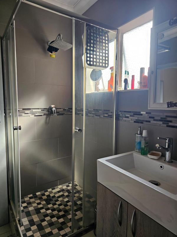 3 Bedroom Property for Sale in Brackenhurst Gauteng