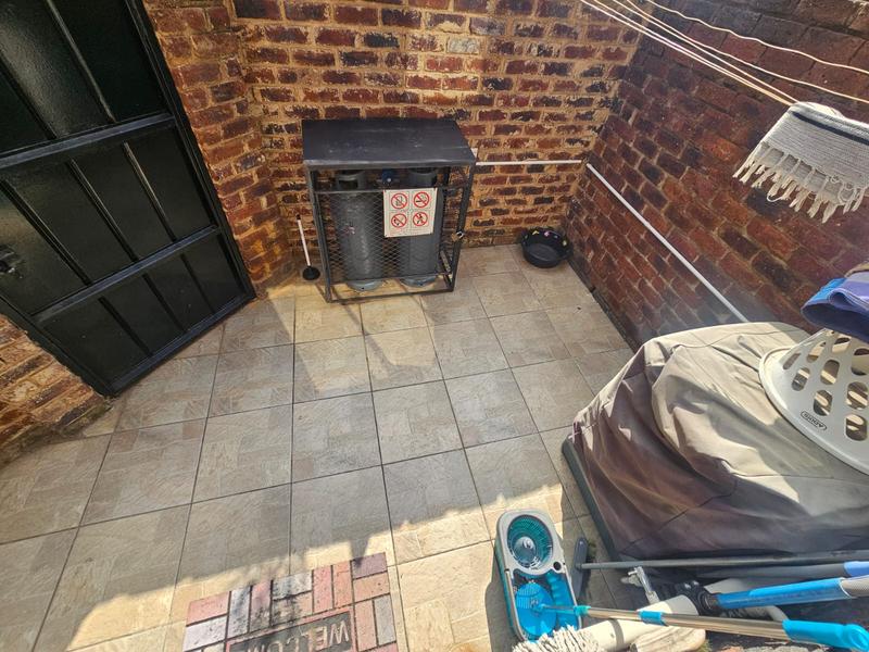 3 Bedroom Property for Sale in Brackenhurst Gauteng