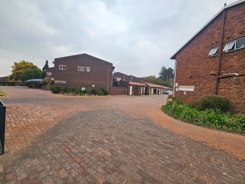 3 Bedroom Property for Sale in Brackenhurst Gauteng