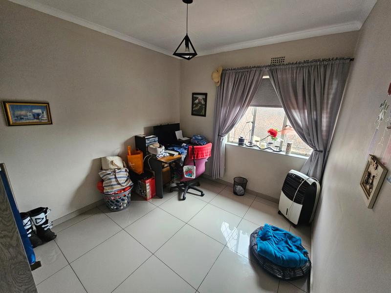 3 Bedroom Property for Sale in Brackenhurst Gauteng