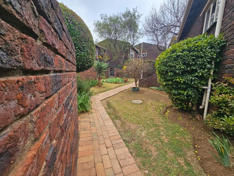 3 Bedroom Property for Sale in Brackenhurst Gauteng