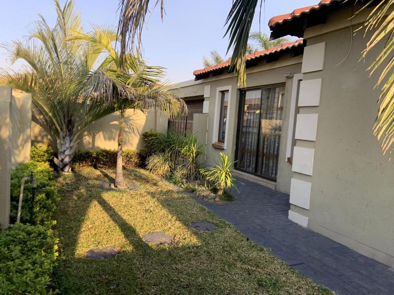 2 Bedroom Property for Sale in Arundo Estate Gauteng