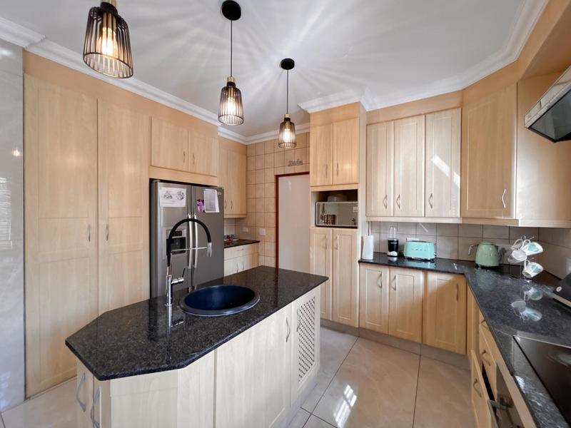 To Let 4 Bedroom Property for Rent in Kyalami Hills Gauteng