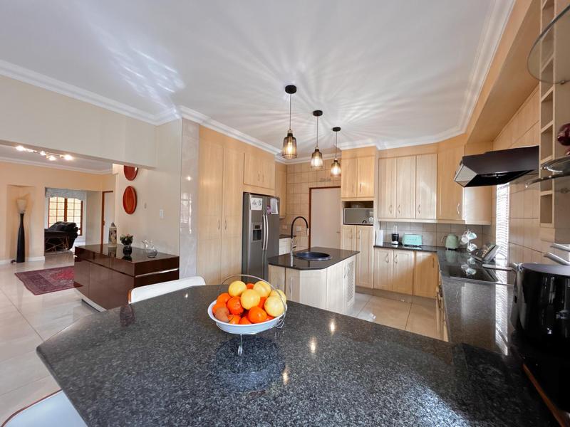 To Let 4 Bedroom Property for Rent in Kyalami Hills Gauteng
