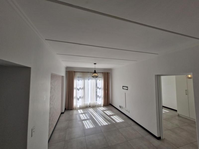To Let 2 Bedroom Property for Rent in Bryanston Gauteng