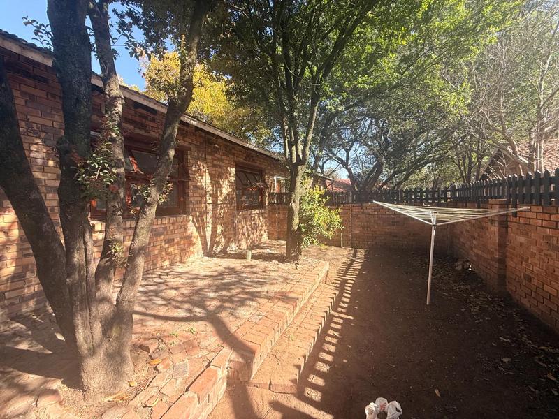 To Let 2 Bedroom Property for Rent in Chartwell Gauteng