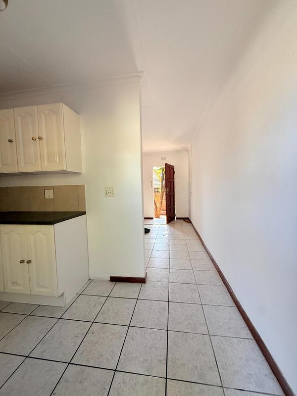 To Let 2 Bedroom Property for Rent in Chartwell Gauteng