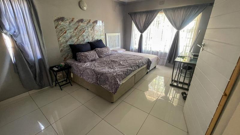 4 Bedroom Property for Sale in Erasmia Gauteng