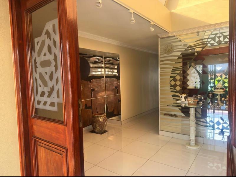 5 Bedroom Property for Sale in Claudius Gauteng