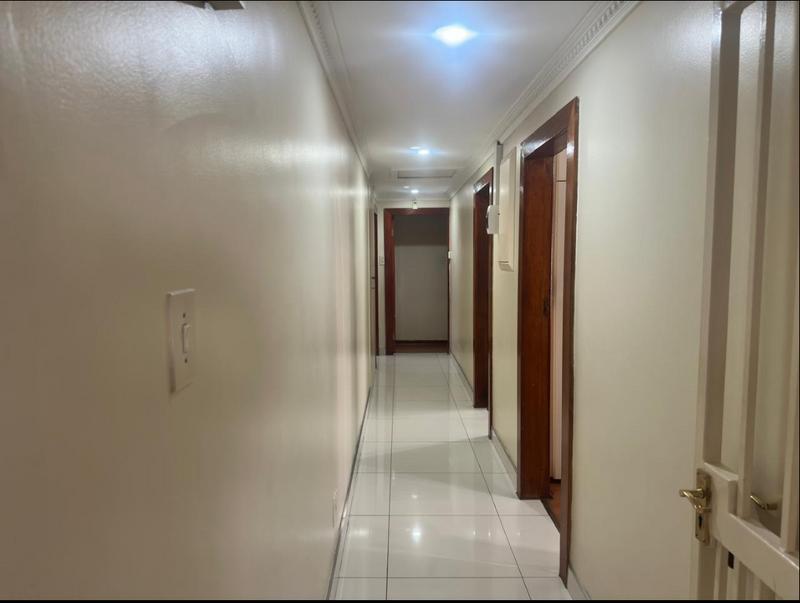 5 Bedroom Property for Sale in Claudius Gauteng