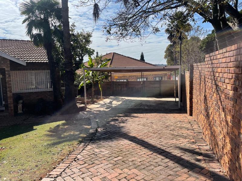 To Let 3 Bedroom Property for Rent in Elardus Park Gauteng