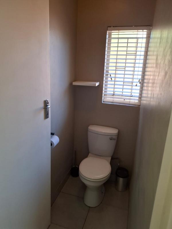 To Let 3 Bedroom Property for Rent in Elardus Park Gauteng