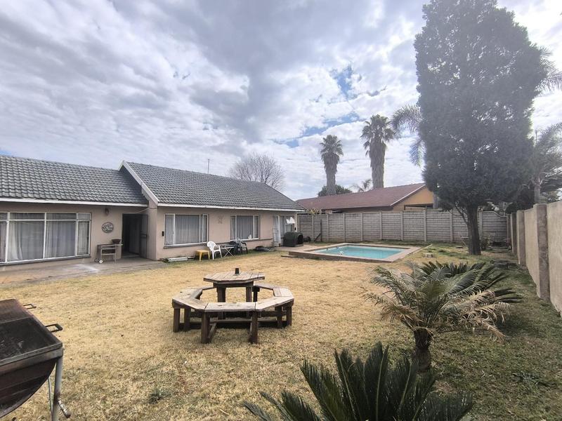 3 Bedroom Property for Sale in Krugersdorp North Gauteng