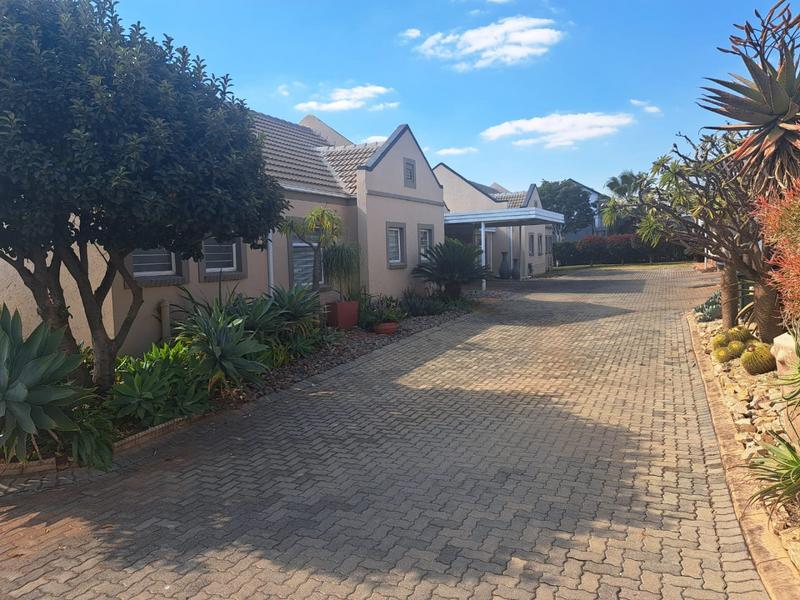 2 Bedroom Property for Sale in Annlin Gauteng