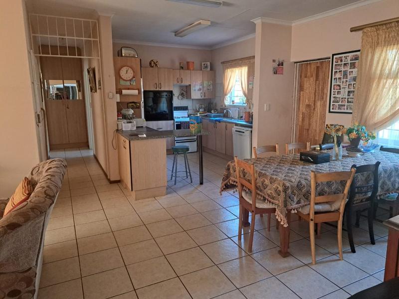 2 Bedroom Property for Sale in Annlin Gauteng