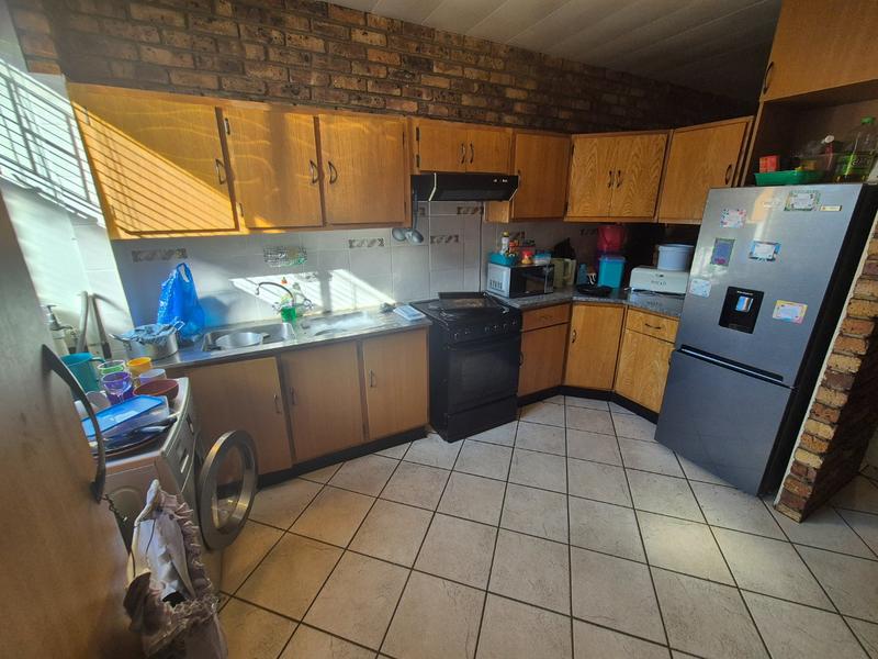 2 Bedroom Property for Sale in Pretoria North Gauteng