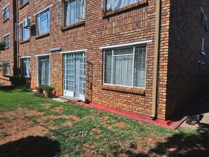 2 Bedroom Property for Sale in Pretoria North Gauteng