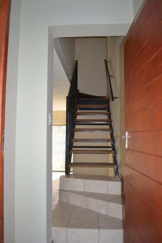 2 Bedroom Property for Sale in Pretoria North Gauteng