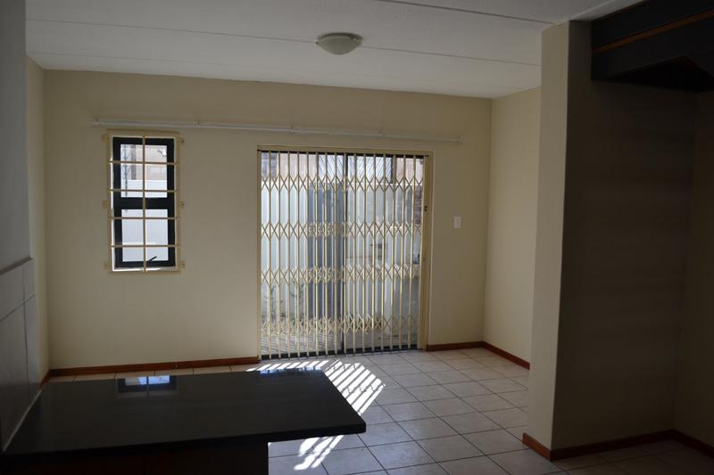 2 Bedroom Property for Sale in Pretoria North Gauteng