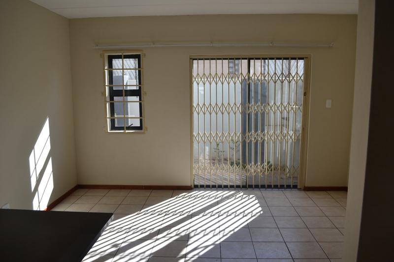2 Bedroom Property for Sale in Pretoria North Gauteng