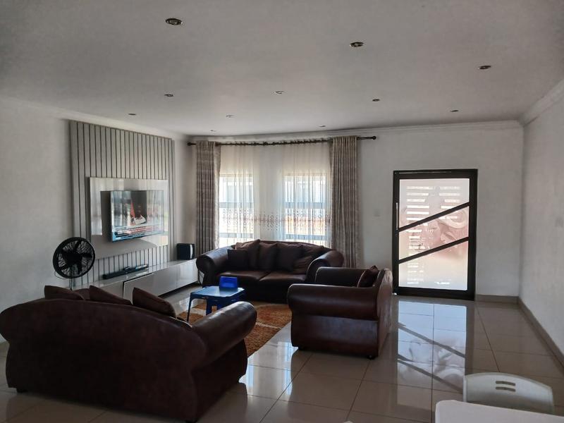 3 Bedroom Property for Sale in The Orchards Gauteng