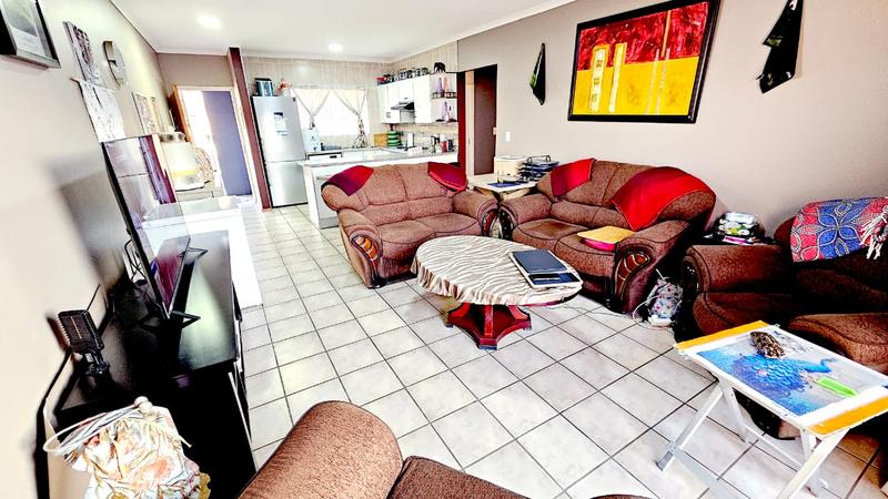 2 Bedroom Property for Sale in New Redruth Gauteng