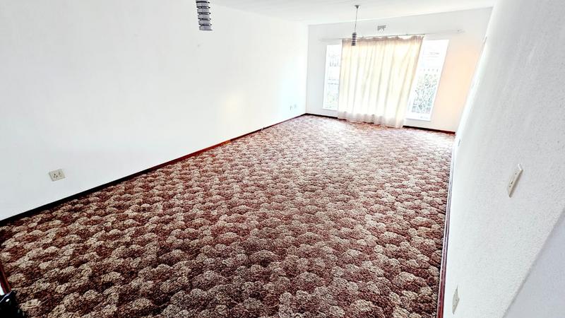 2 Bedroom Property for Sale in New Redruth Gauteng