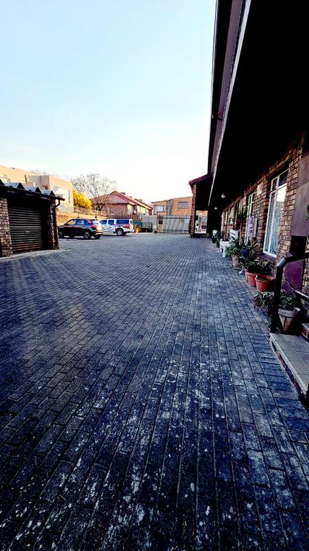 2 Bedroom Property for Sale in New Redruth Gauteng