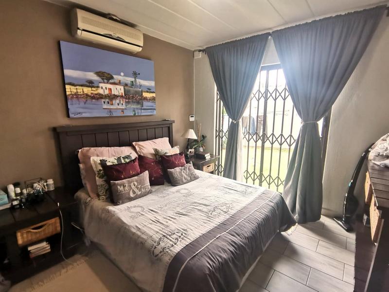 3 Bedroom Property for Sale in Roodekrans Gauteng