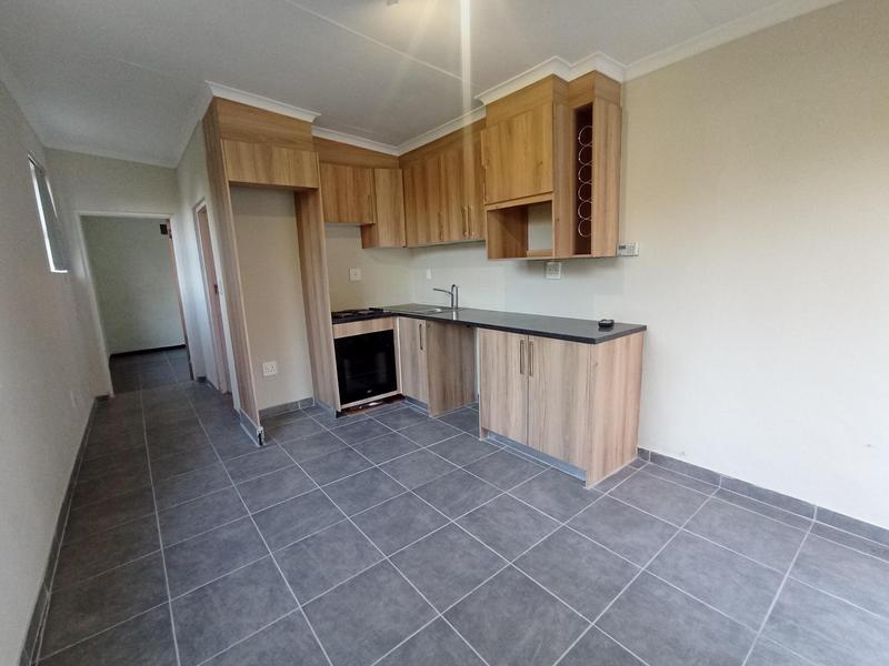 To Let 1 Bedroom Property for Rent in Lombardy East Gauteng
