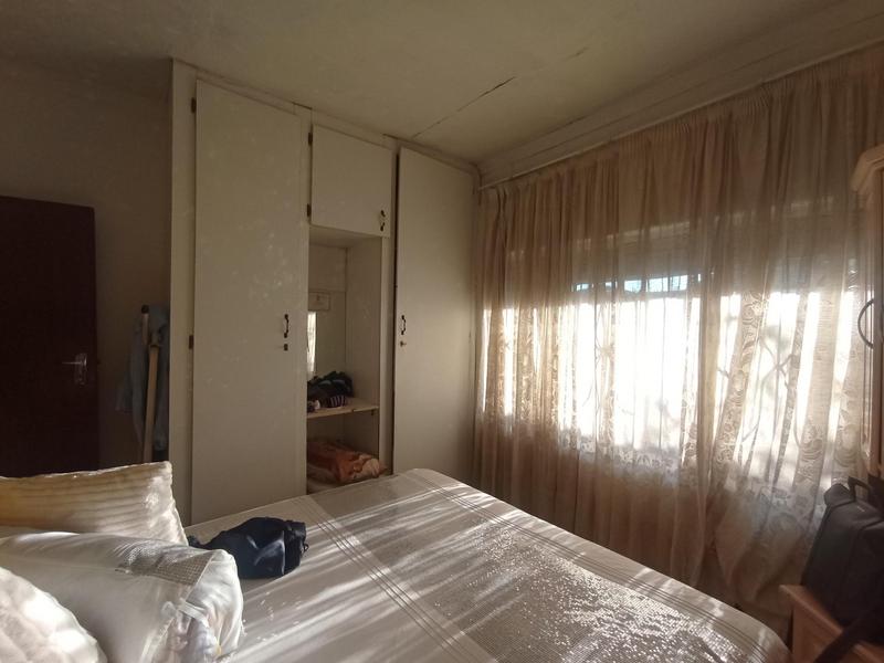 To Let 2 Bedroom Property for Rent in Phiri Gauteng