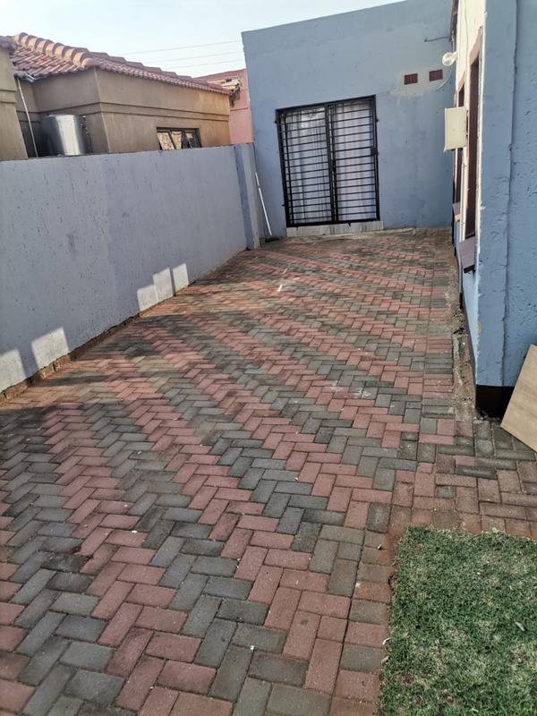 To Let 3 Bedroom Property for Rent in Glen Ridge Gauteng