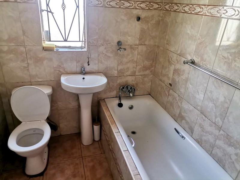 To Let 3 Bedroom Property for Rent in Glen Ridge Gauteng