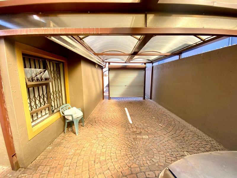 To Let 2 Bedroom Property for Rent in Protea North Gauteng