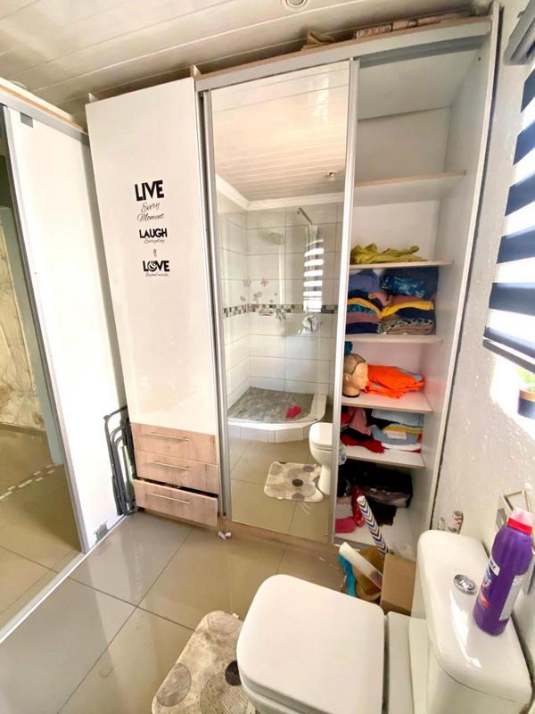 To Let 2 Bedroom Property for Rent in Protea North Gauteng