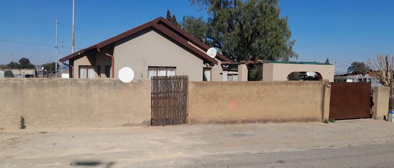 3 Bedroom Property for Sale in Munsieville Gauteng