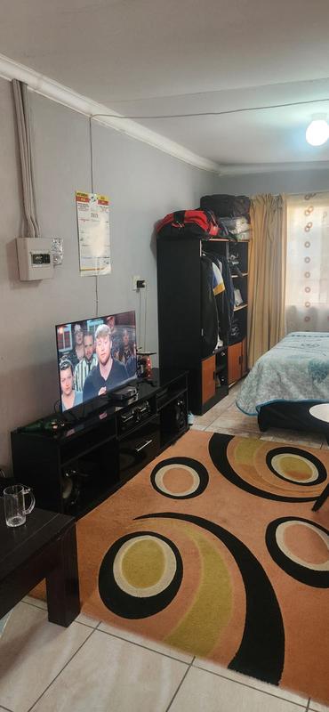 To Let 1 Bedroom Property for Rent in Muckleneuk Gauteng
