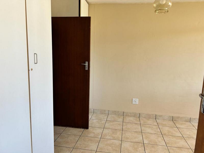 2 Bedroom Property for Sale in Sunnyside Gauteng