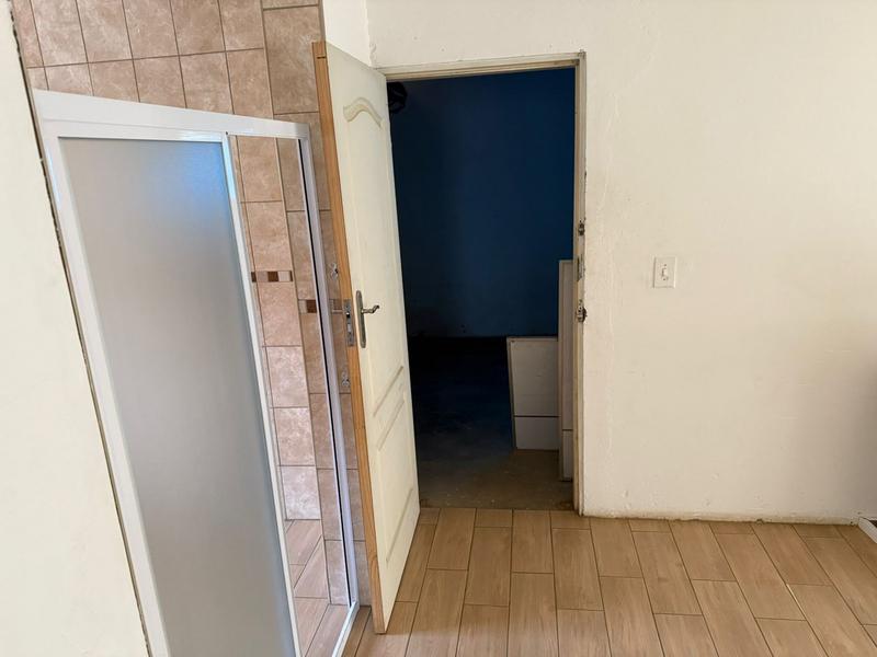 6 Bedroom Property for Sale in Soshanguve Gauteng