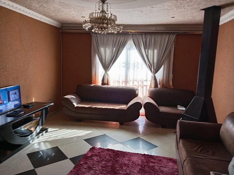3 Bedroom Property for Sale in Cloverdene Gauteng