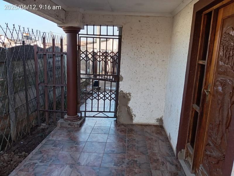 3 Bedroom Property for Sale in Cloverdene Gauteng