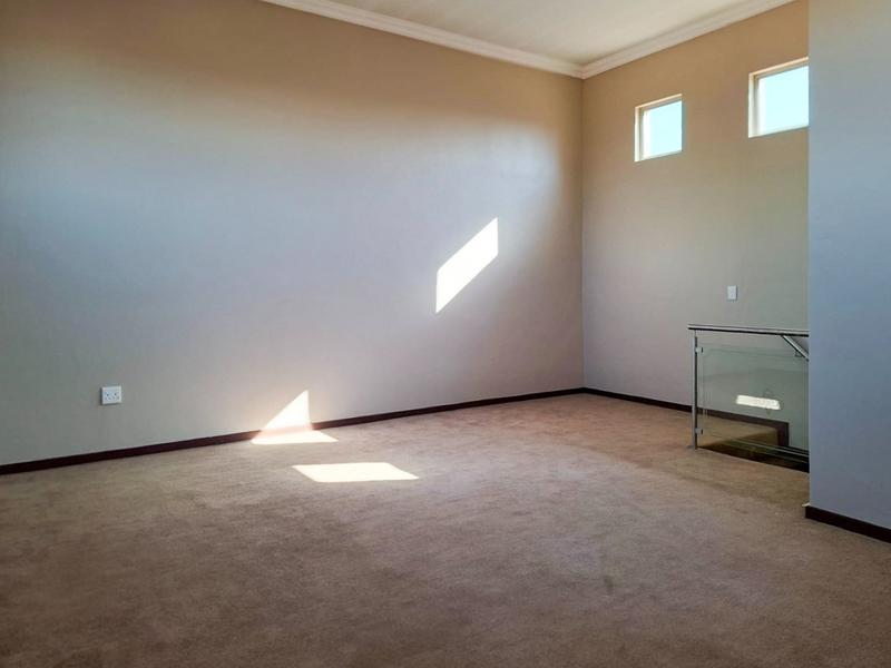 To Let 3 Bedroom Property for Rent in Midstream Estate Gauteng