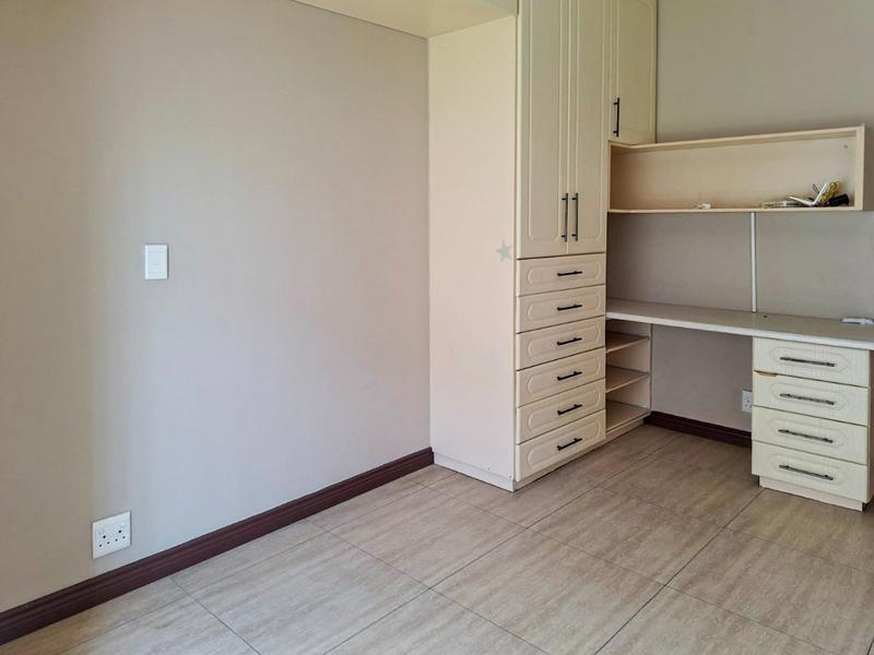 To Let 3 Bedroom Property for Rent in Midstream Estate Gauteng