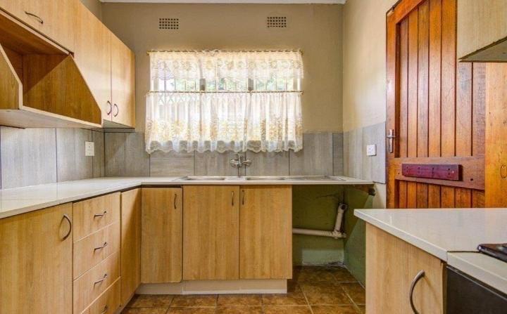 5 Bedroom Property for Sale in Norkem Park Gauteng