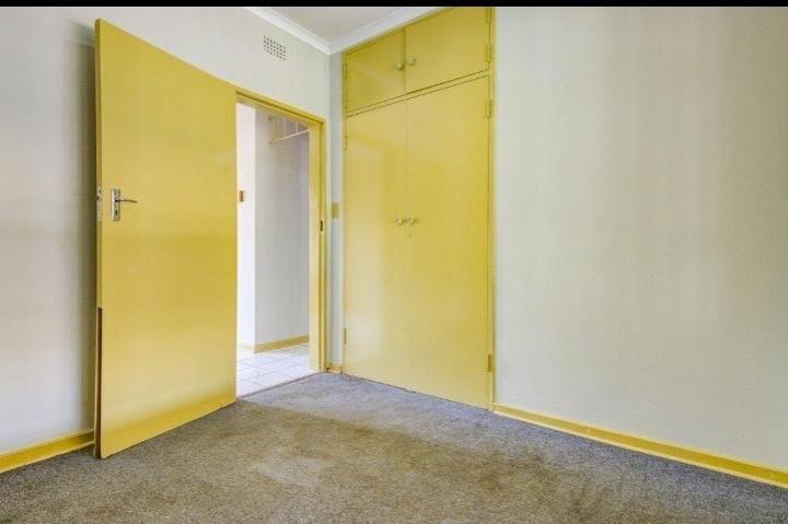 5 Bedroom Property for Sale in Norkem Park Gauteng