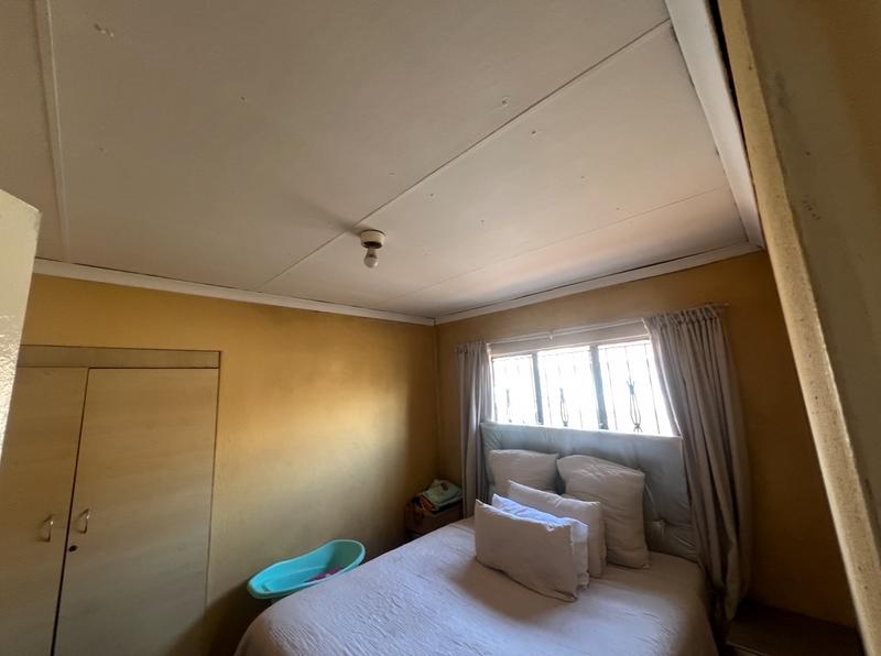 2 Bedroom Property for Sale in Vosloorus Gauteng
