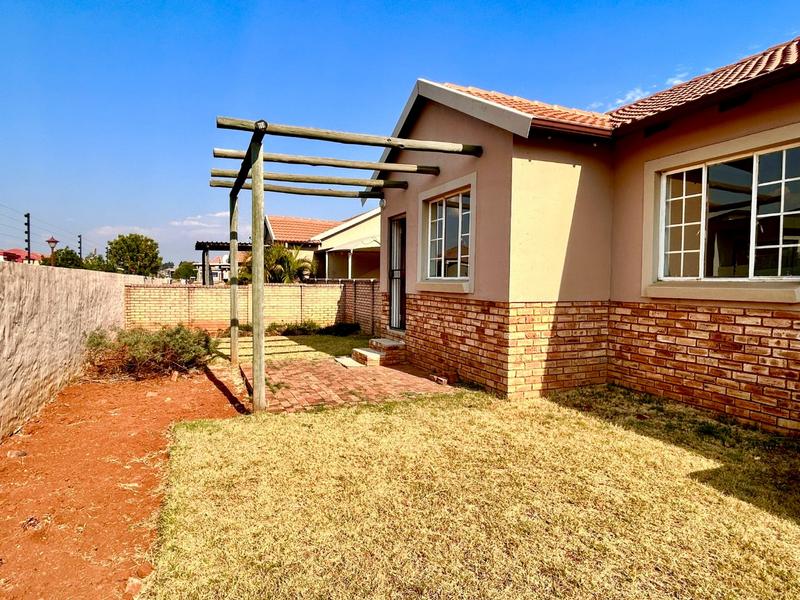 3 Bedroom Property for Sale in Magaliesberg Country Estate Gauteng