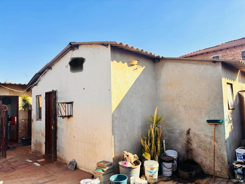 2 Bedroom Property for Sale in Cosmo City Gauteng