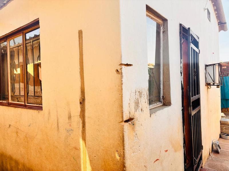 2 Bedroom Property for Sale in Cosmo City Gauteng