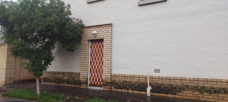 2 Bedroom Property for Sale in Willow Park Manor Gauteng